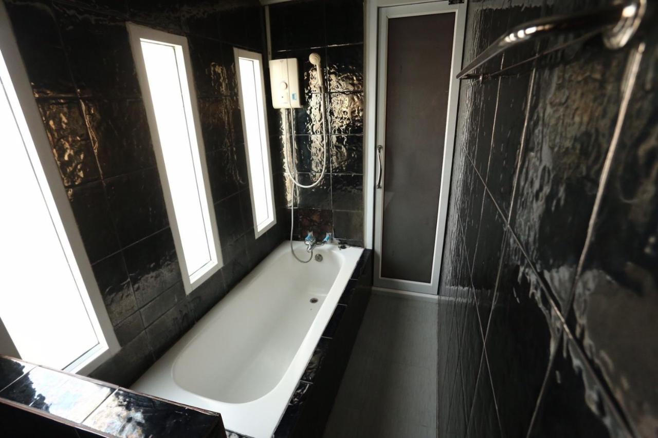 Diane Hotel Пхетбури Экстерьер фото